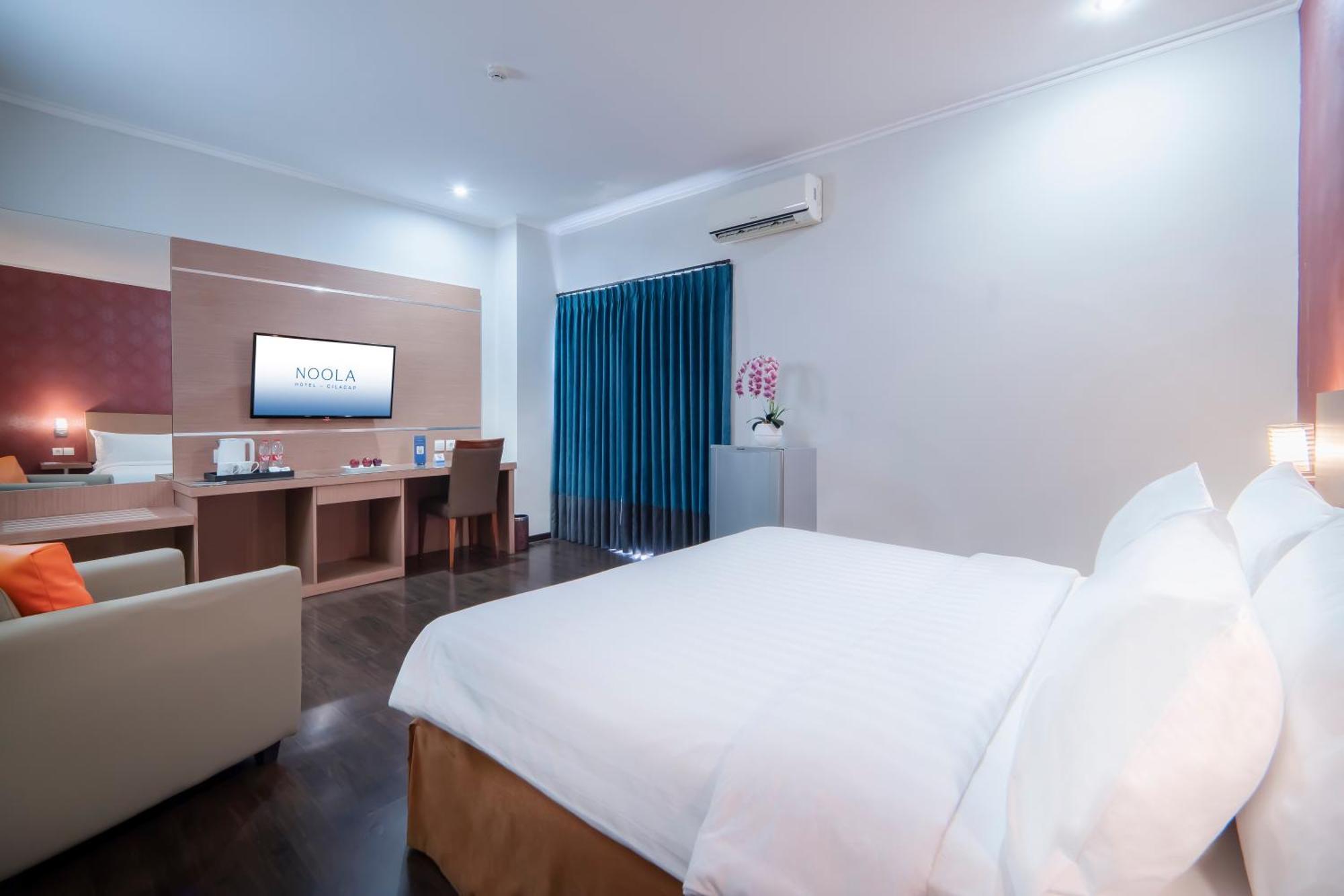 Noola Hotel Cilacap Eksteriør bilde